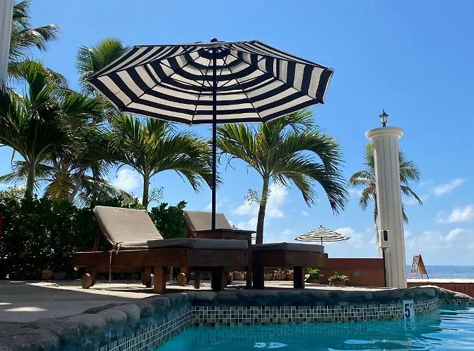 Lighthouse Hotel San Pedro (Ambergris Caye)