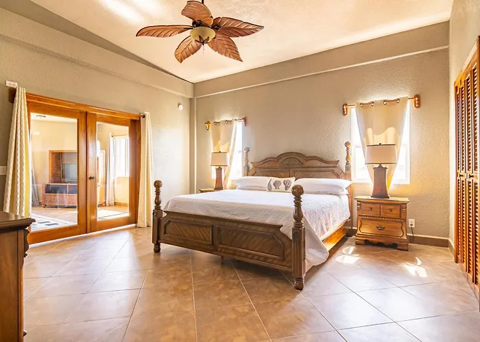 Hotel Lighthouse San Pedro (Ambergris Caye)
